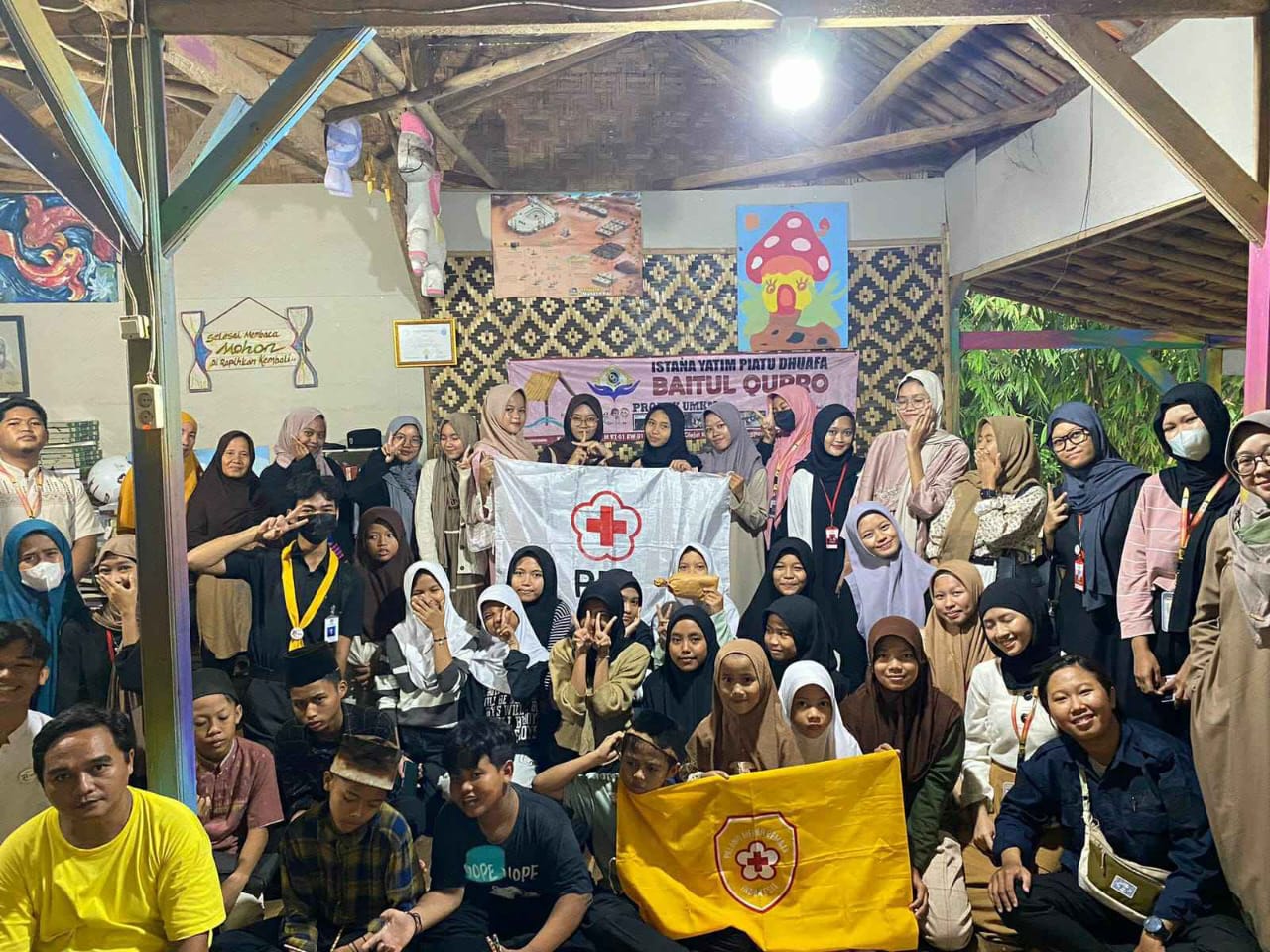 Bakti Sosial ke Panti Asuhan